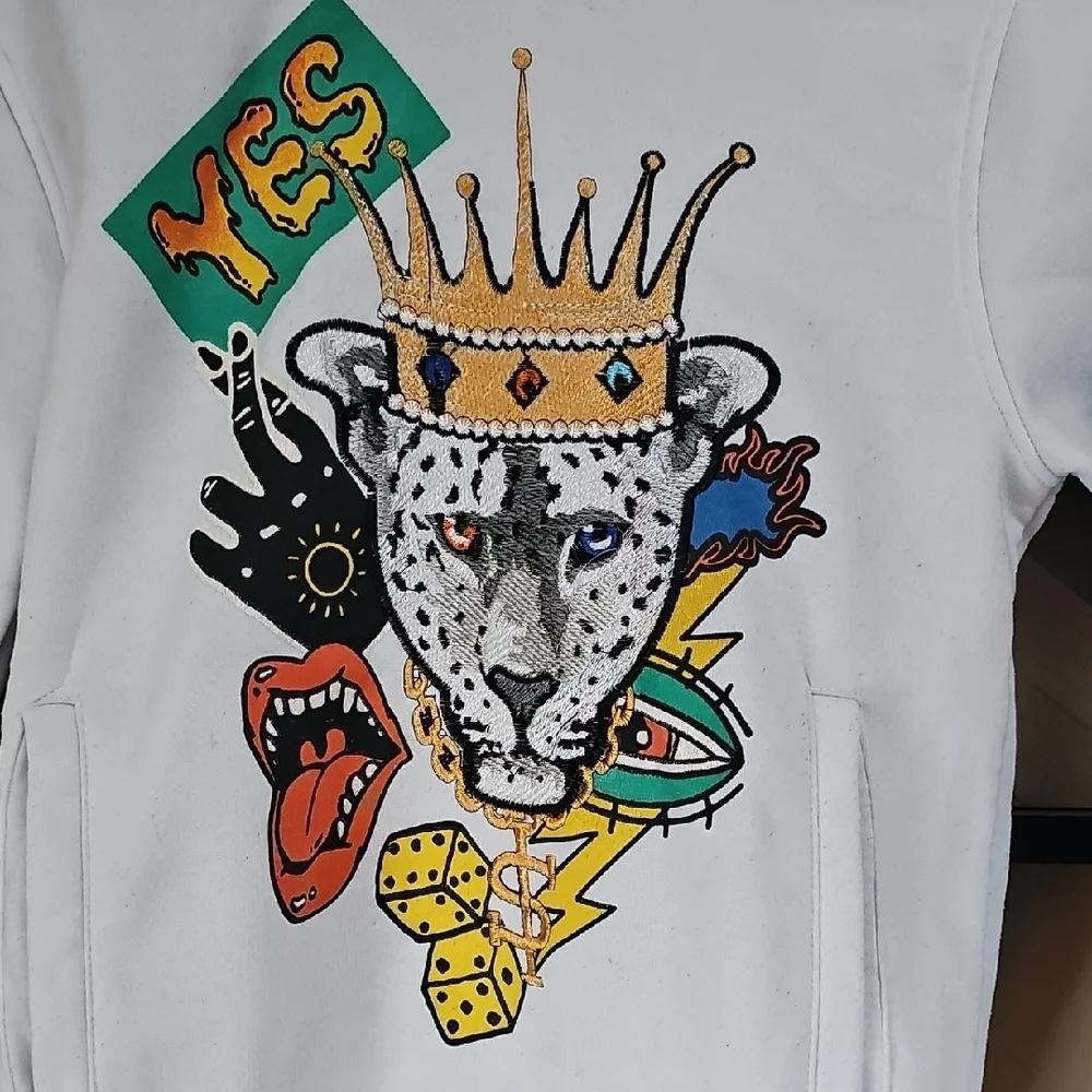 Switch Youth Graphic Hoodie with Embroidered And Printed Design Size M (8-10)